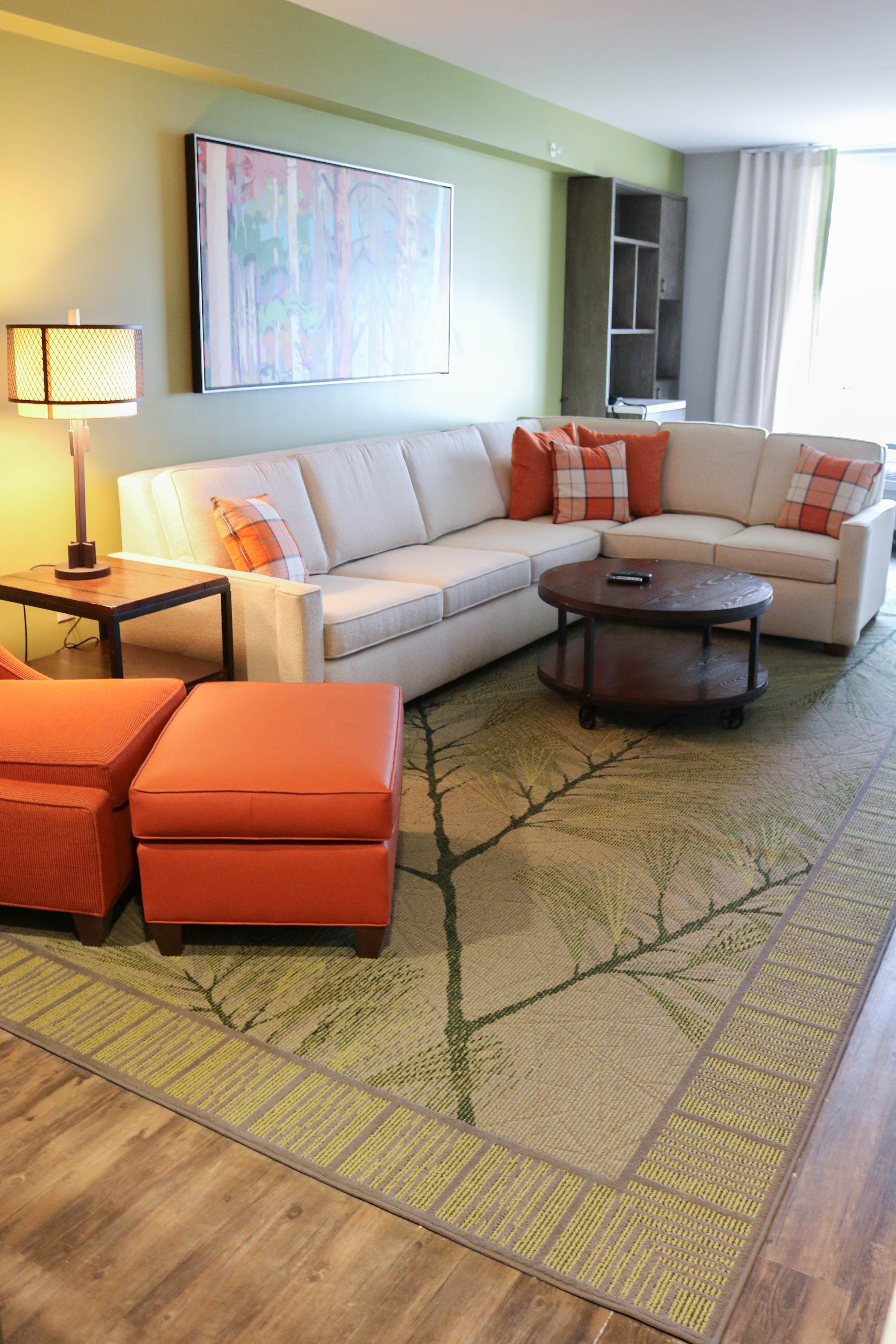 Hotel Indigo Traverse City By Ihg Екстериор снимка