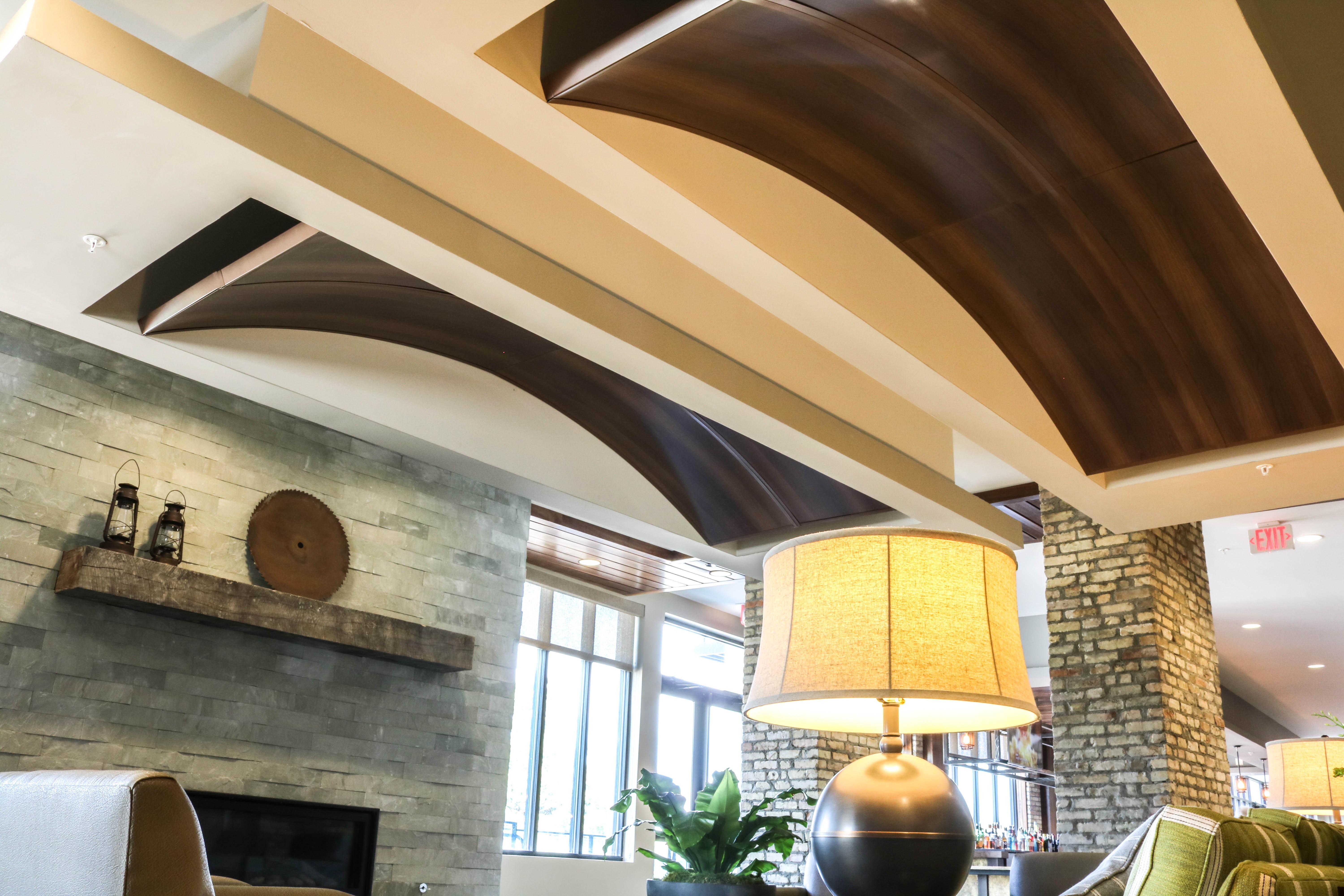 Hotel Indigo Traverse City By Ihg Екстериор снимка