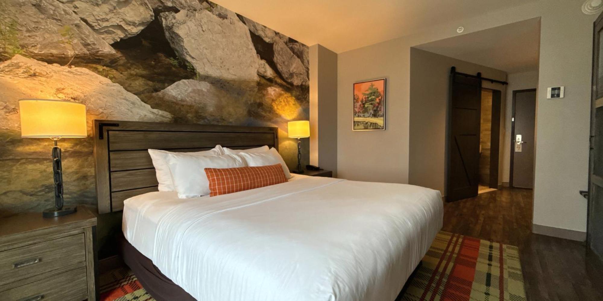 Hotel Indigo Traverse City By Ihg Екстериор снимка